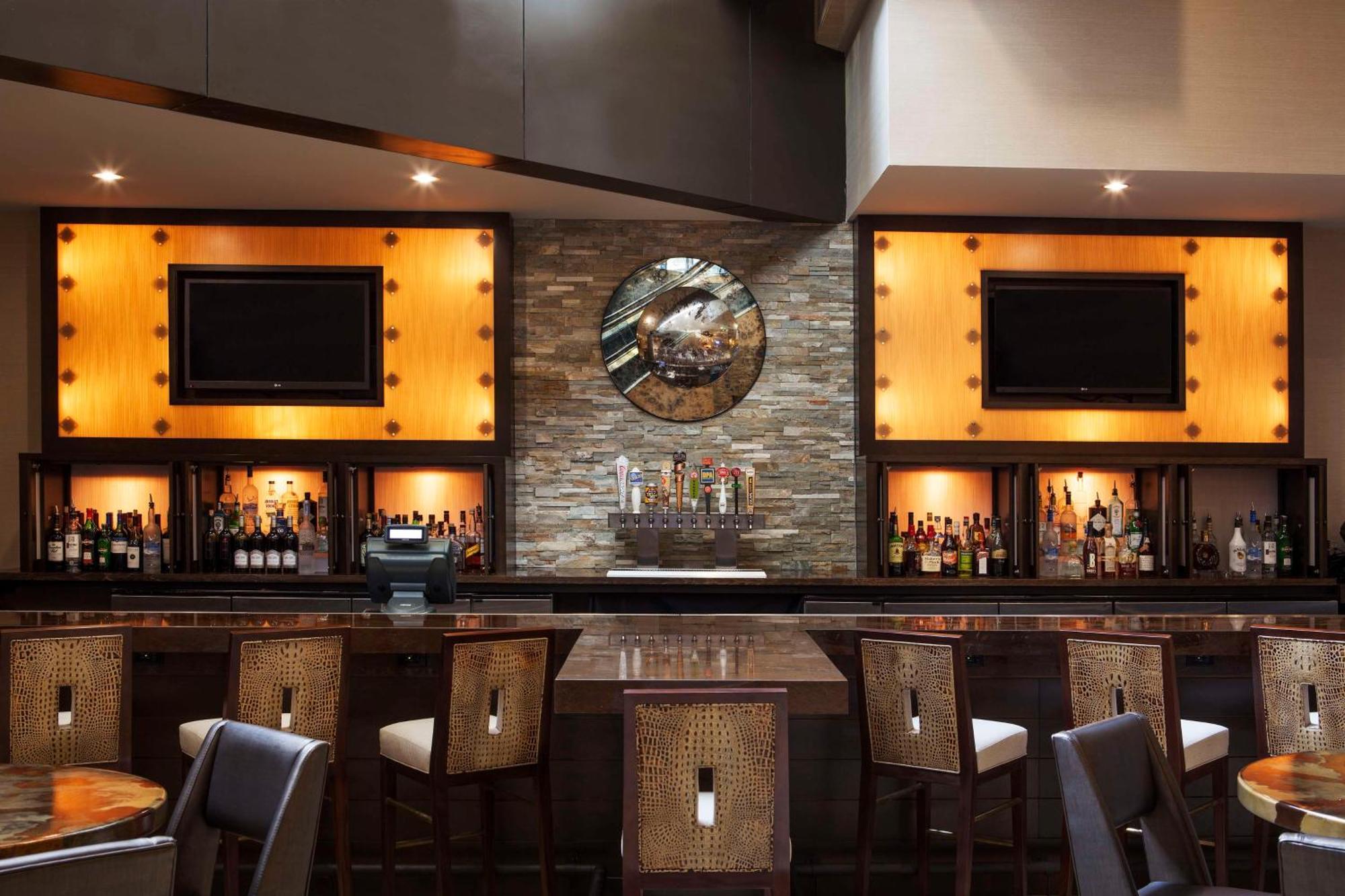 Hilton Denver City Center Екстер'єр фото