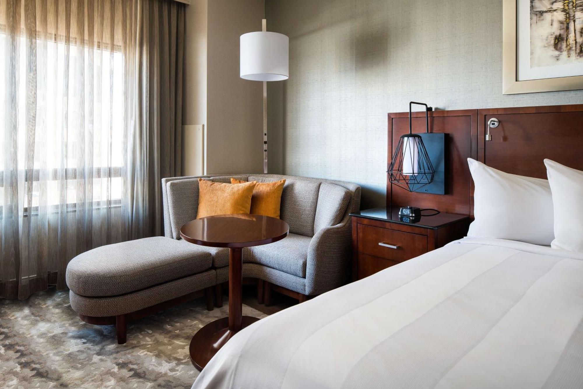 Hilton Denver City Center Екстер'єр фото